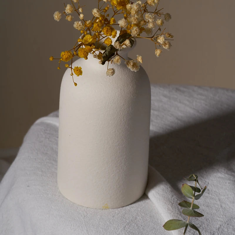 Simple Ceramic Vase- Elegant Dining Table, Wedding, and Living Room Decor